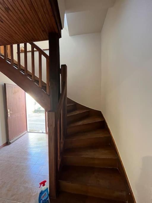 La Petite Ourse Maison De Village A Oust Bagian luar foto