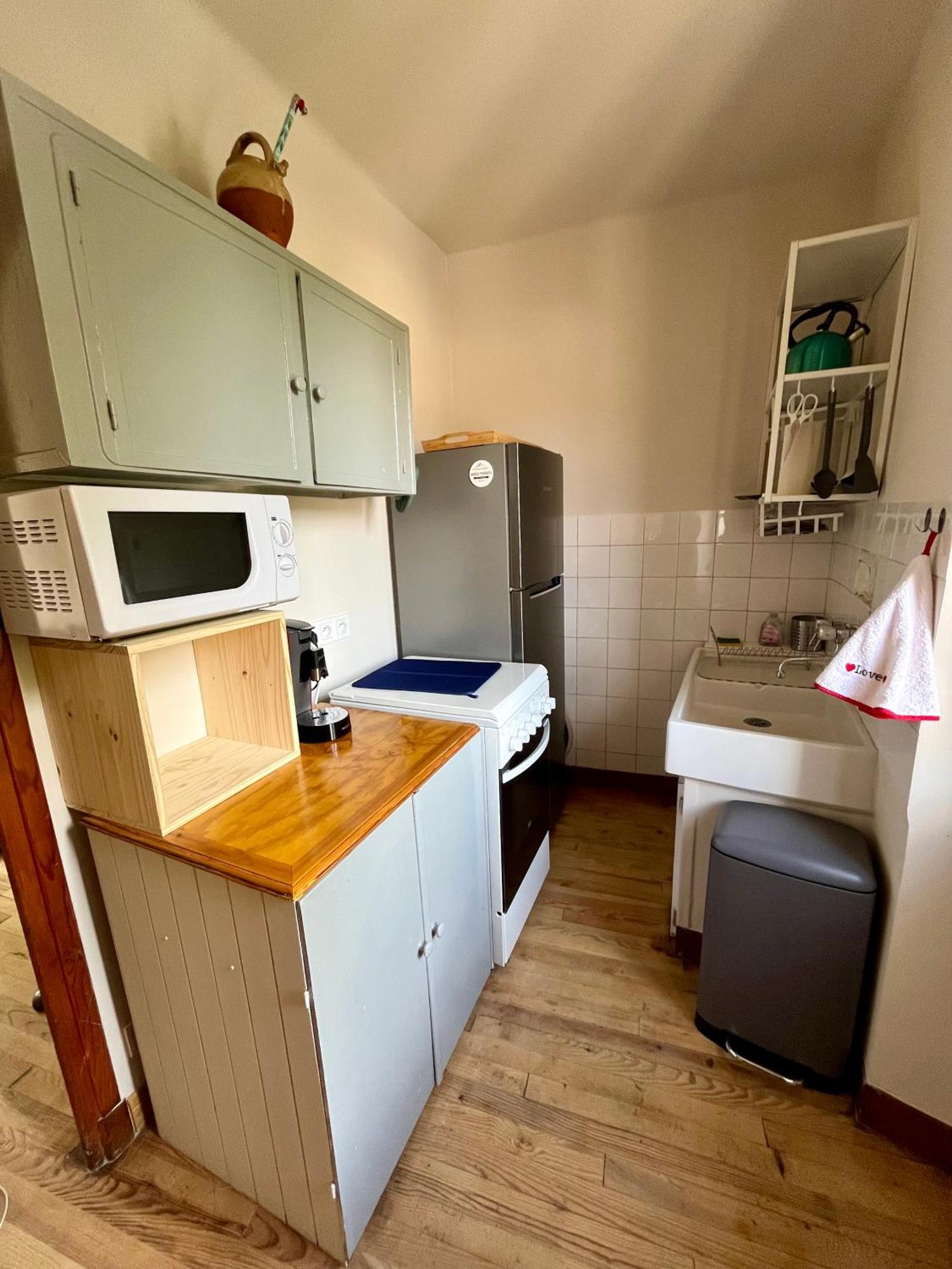 La Petite Ourse Maison De Village A Oust Bagian luar foto